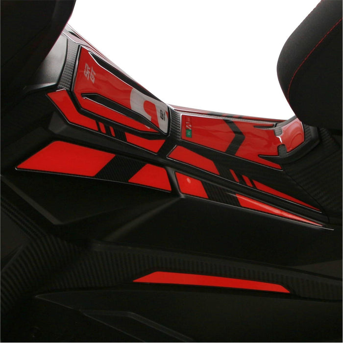 Protector Depósito GP Kompozit Negro Compatible con Aprilia SR GT 125 / SR GT 200 2022