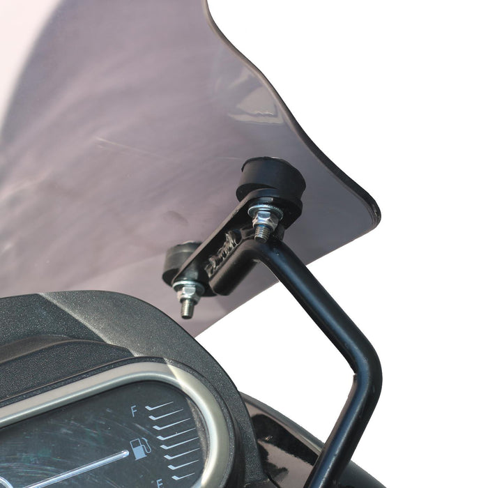 GP Kompozit Pare-brise fumé compatible pour Bajaj V15 2017-2020