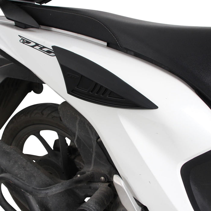 GP Kompozit Couvercle de carénage latéral noir compatible pour Honda Dio 2021-2023