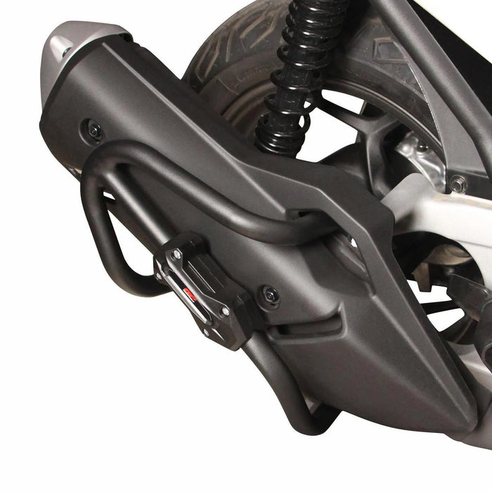 GP Kompozit Protector de escape Crash Bar negro compatible para Honda PCX125 / PCX150 2021-2023