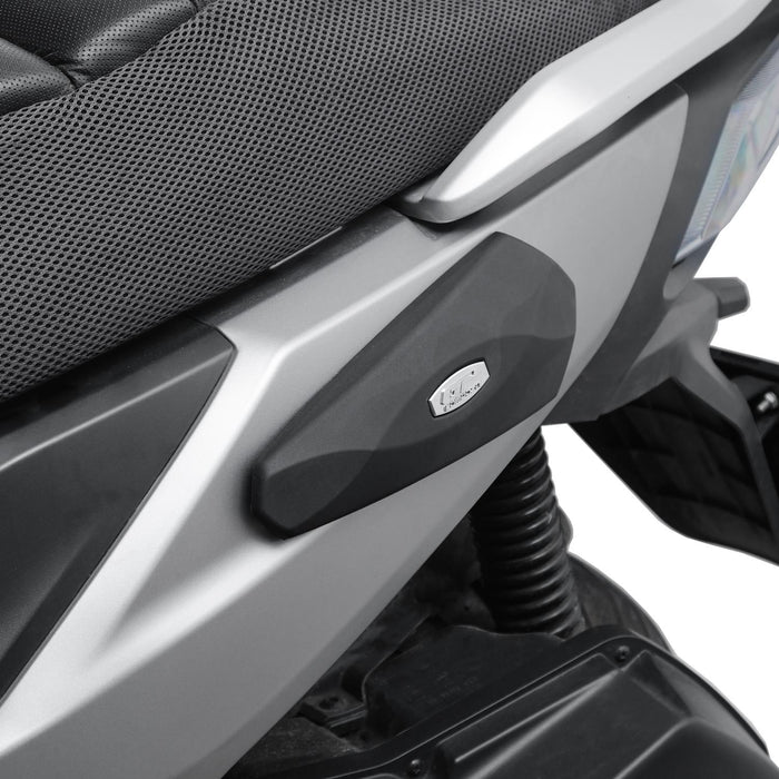GP Kompozit Universal Side Fairing Cover Black 9x23 cm