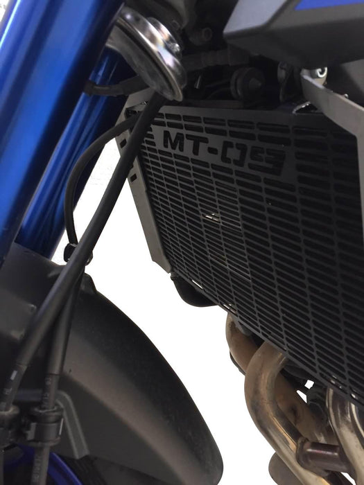 GP Kompozit Radiator Grille Guard Protector Cover Black Compatible For Yamaha MT-09  2013-2016