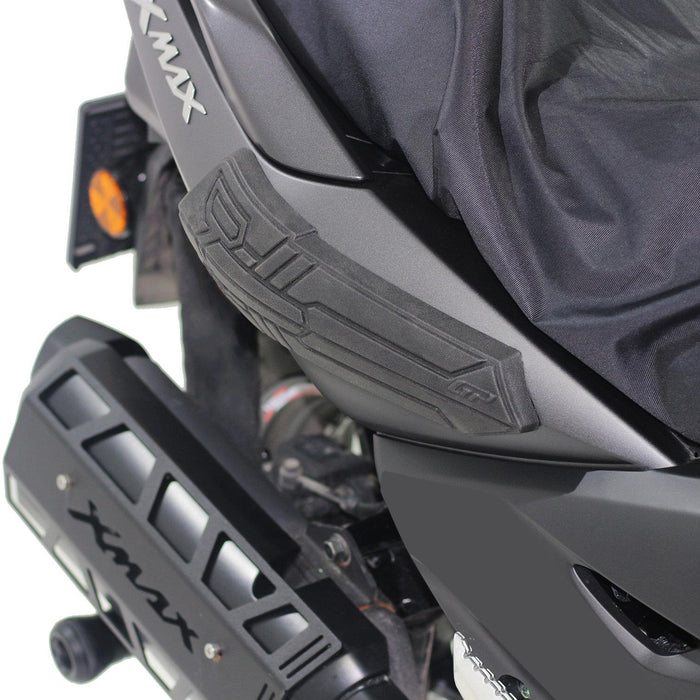 GP Kompozit Couvercle de carénage latéral noir compatible pour Yamaha XMAX 2018-2022