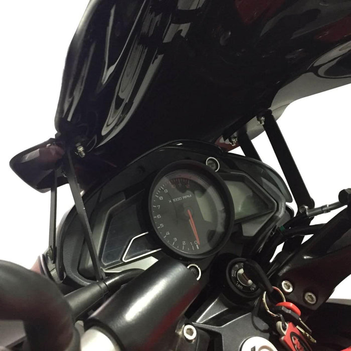 Parabrisas de turismo GP Kompozit color negro compatible con Bajaj Pulsar NS200 2011-2023
