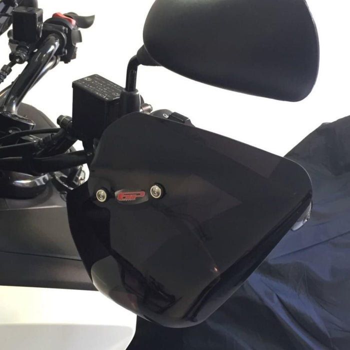 Protège-mains GP Kompozit noir compatible pour Honda PCX125 / PCX150 2014-2017 