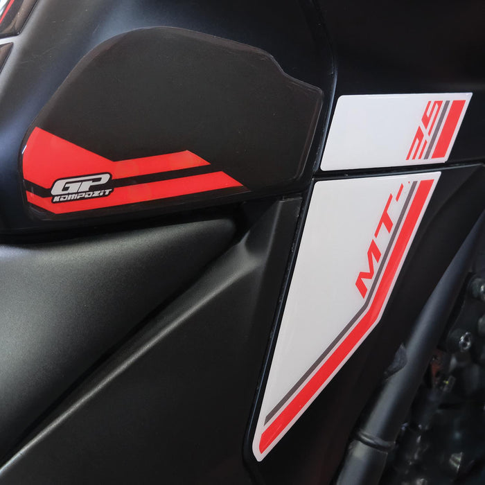 GP Kompozit Juego de Almohadillas para Tanque Rojo Compatible con Yamaha MT-25 2025-2026