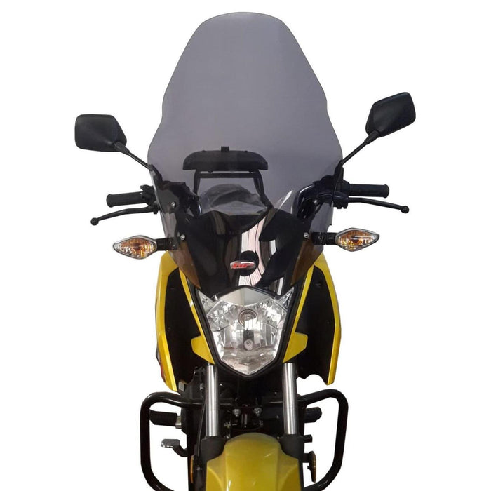 Parabrisas touring en Honda CB125F - montado, vista frontal