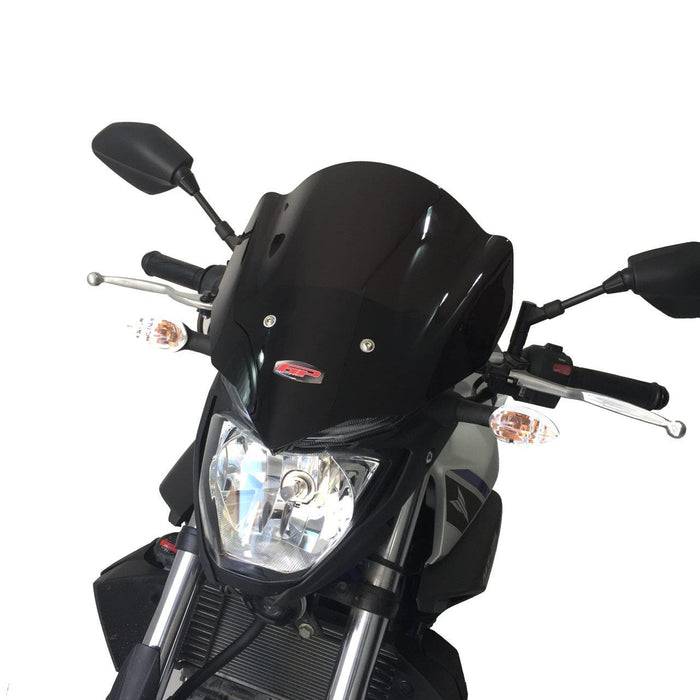 Parabrisas corto GP Kompozit Negro Compatible con Yamaha MT-25 / MT-03 2015-2019