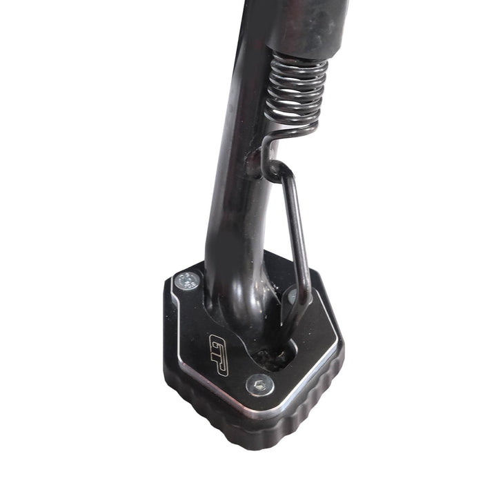 GP Kompozit Soporte Lateral Patacabra Almohadilla Negra Compatible con Yamaha XMAX 250 / XMAX 300 / XMAX 400 2025-2026