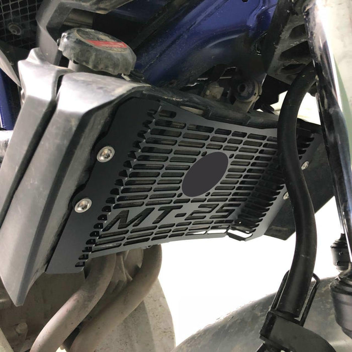 GP Kompozit Radiator Guard Black Compatible For Yamaha MT-25 / MT-03 2015-2019